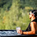 Forrest House Jacuzzi & Sauna Séjour à la campagne