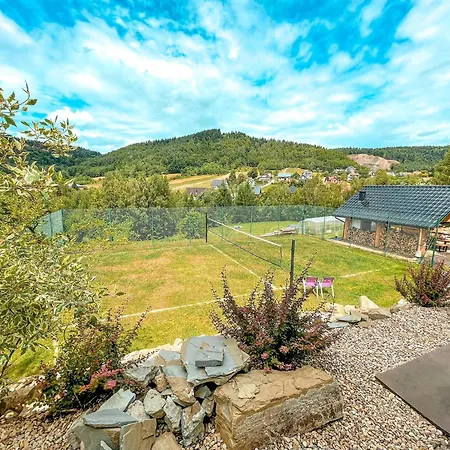 Forrest House Jacuzzi & Sauna Landhuis