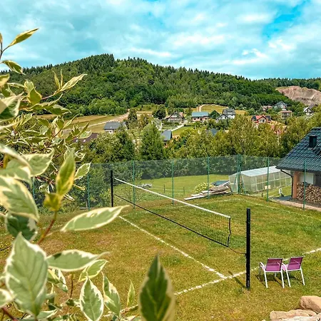 Forrest House Jacuzzi & Sauna Gospodarstwo wiejskie Jasienica (Lesser Poland)