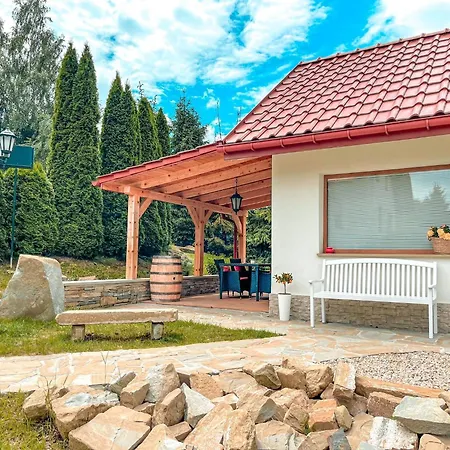 Forrest House Jacuzzi & Sauna *