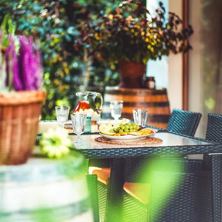 Landhuis Forrest House Jacuzzi & Sauna