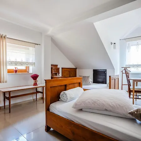 Forrest House Jacuzzi & Sauna Gospodarstwo wiejskie *