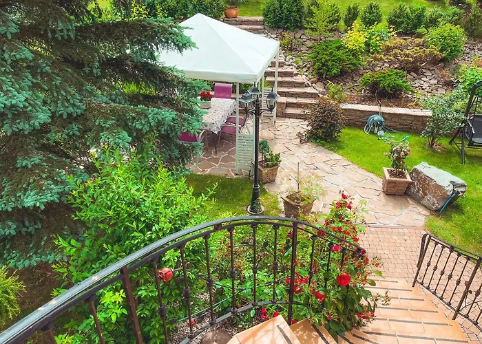 Летний дом Forrest House Jacuzzi & Sauna Jasienica (Lesser Poland)