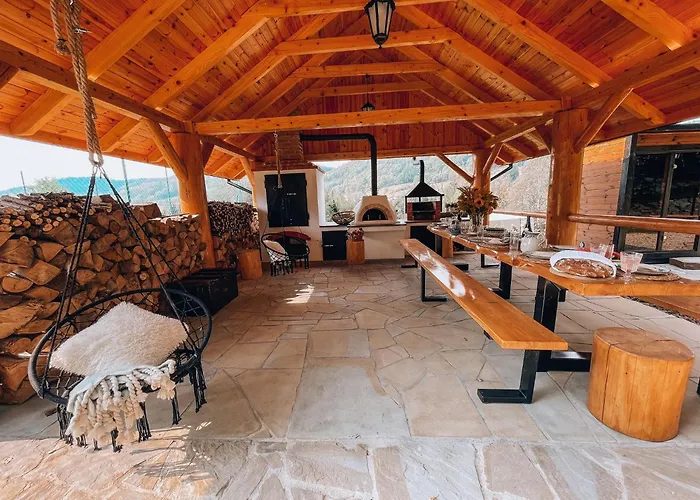 Forrest House Jacuzzi & Sauna