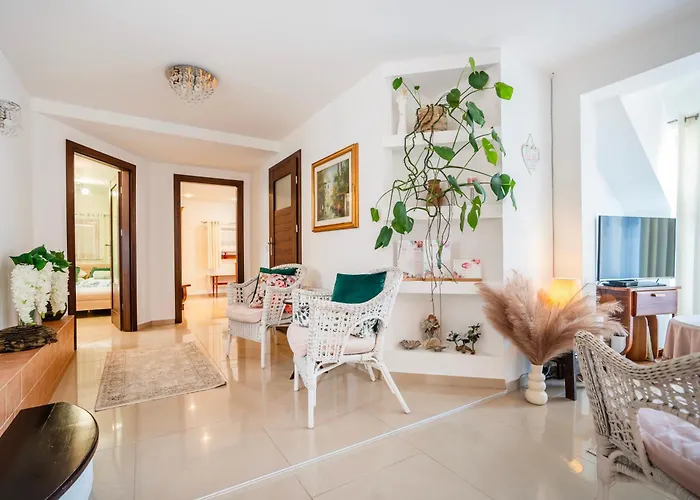 Forrest House Jacuzzi & Sauna * Jasienica (Lesser Poland)