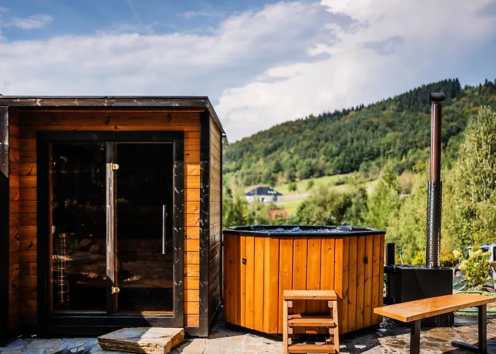 Летний дом Forrest House Jacuzzi & Sauna Jasienica (Lesser Poland)